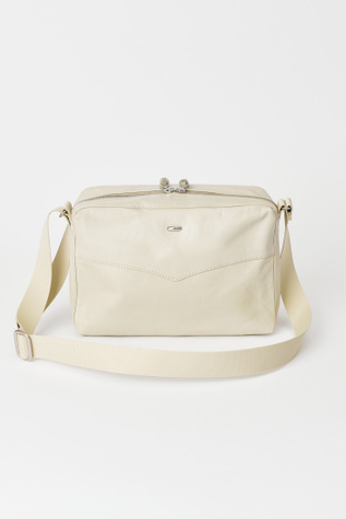 Wah Cut Bag Dusty White Leather