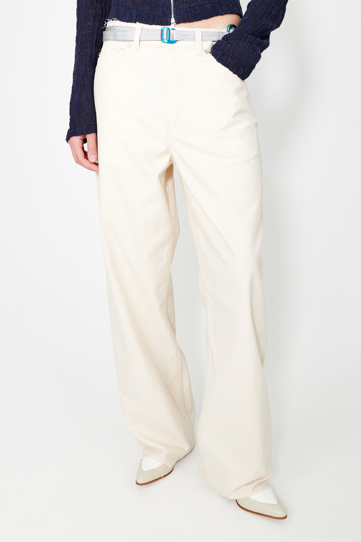 Our Legacy - Full Cut Naturelle Sincere Canvas
