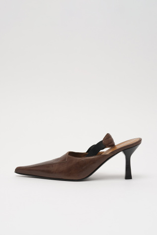Envelope Heel Woodstock Leather