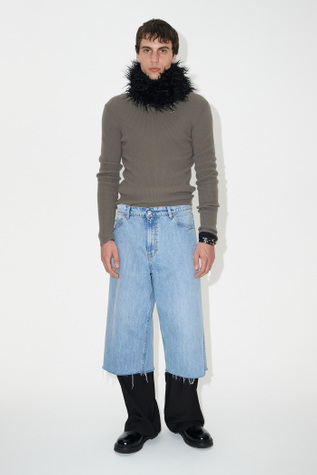 Capri Cut Rider Wash Denim