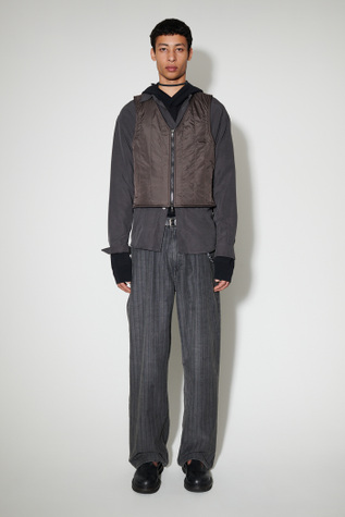 Quilt Liner Vest Oxidized Grey Aero Nylon