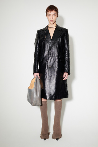 Stingray Coat True Dye Black Leather