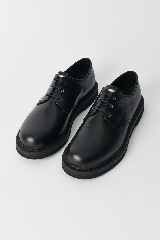 【OUR LEGACY】TRAMPLER SHOE 42 Our Legacy Trampler Shoe | Black Cracked Patent Leather