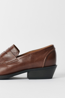 Our Legacy - Cypher Loafer Castagno Satin Bovine