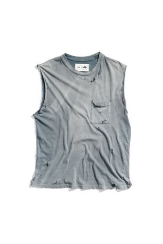 Muscle Tee Beyond Distressed Grey
