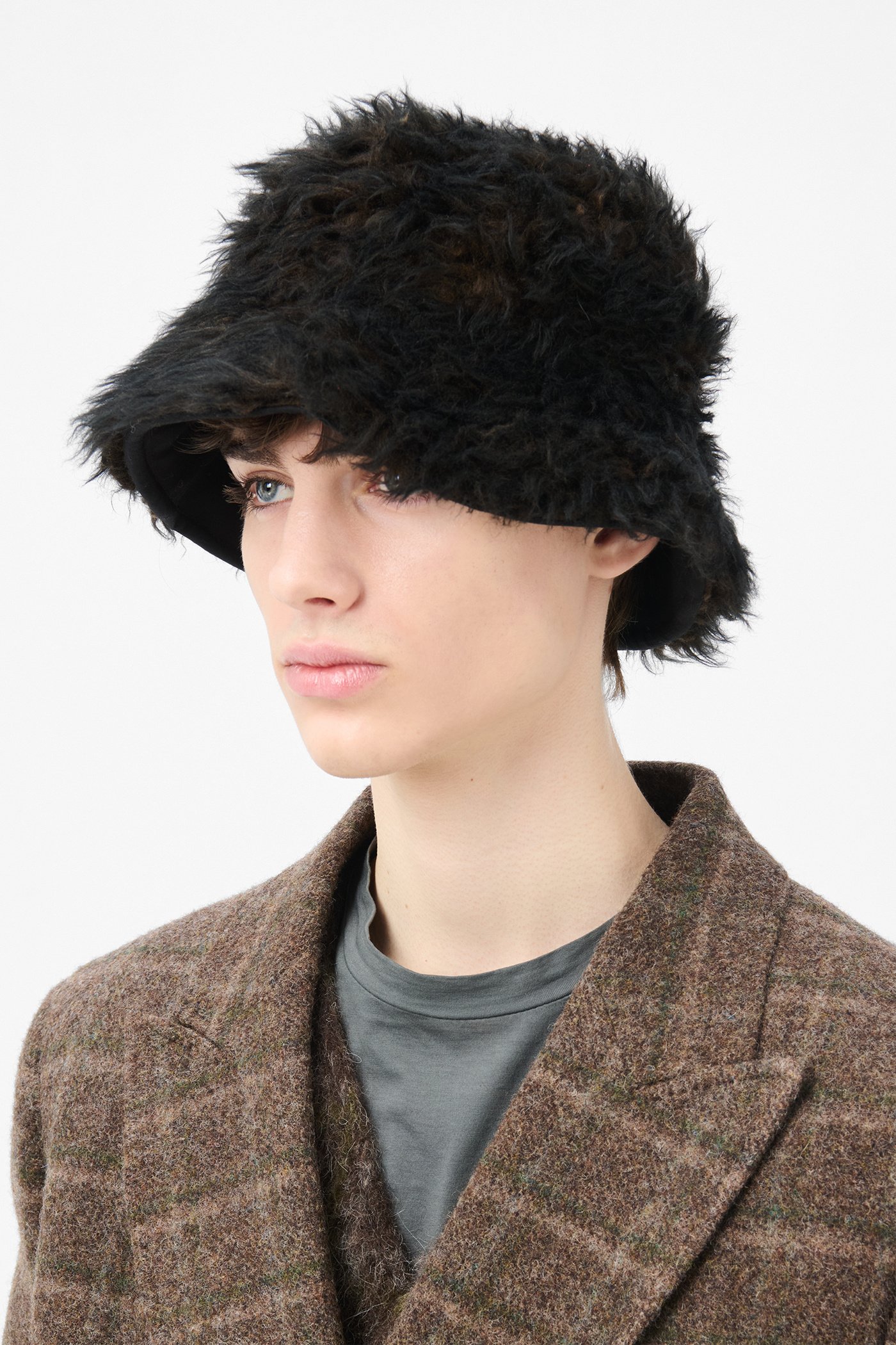 BUCKET HAT
