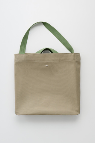 Towering Tote Cliff Grey Ultra Canvas