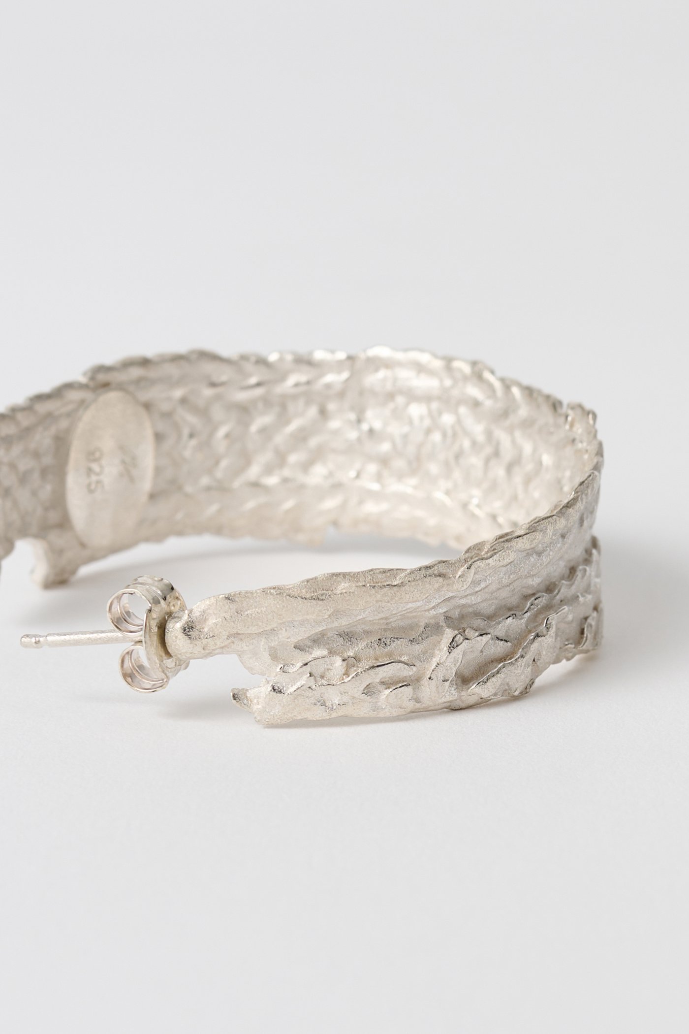CASTED KNIT HOOP 2