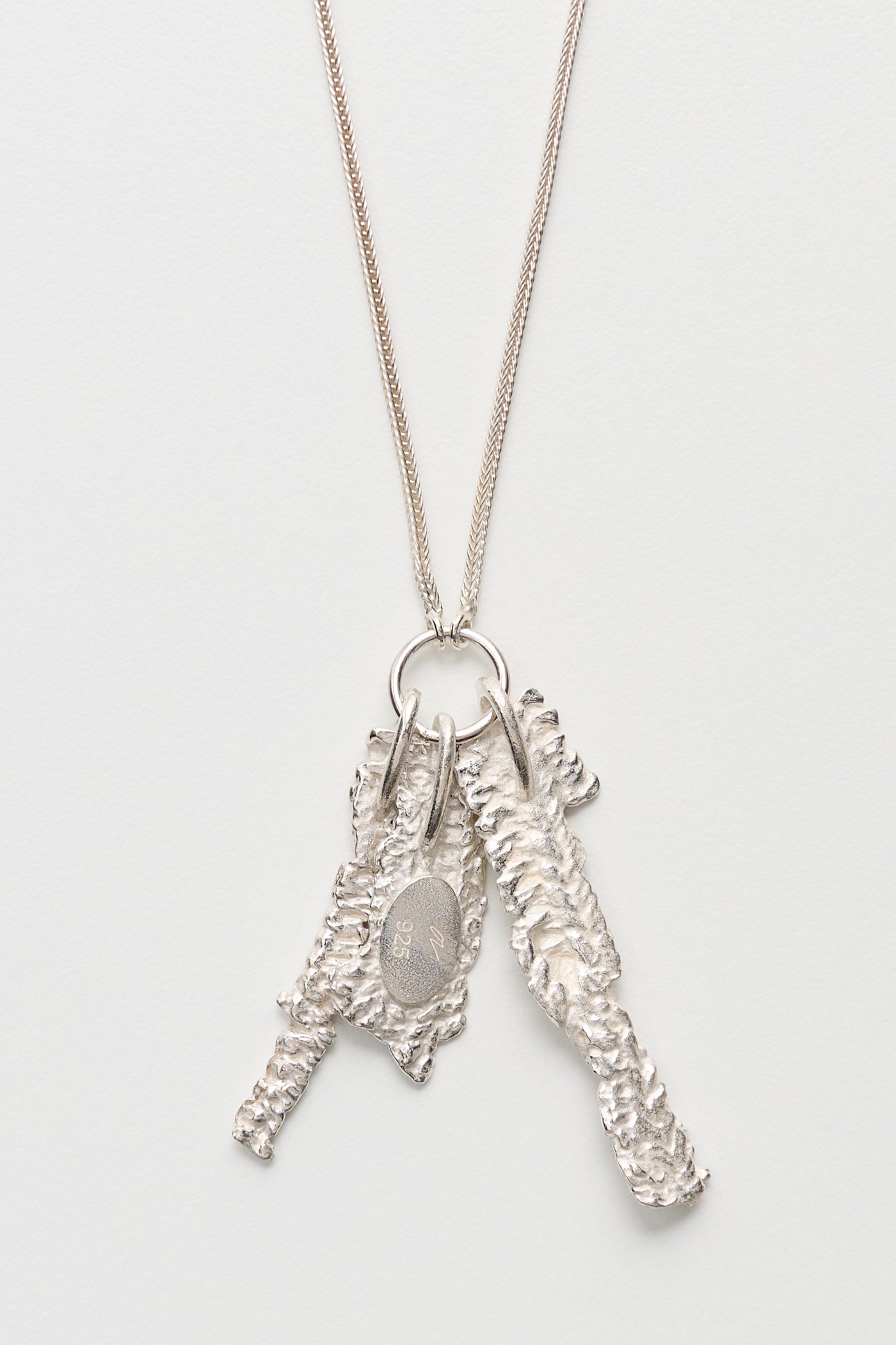 CASTED KNIT NECKLACE 3