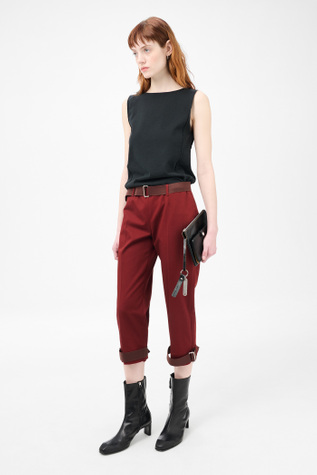 Sporty Capri Profound Red Megatwist Twill