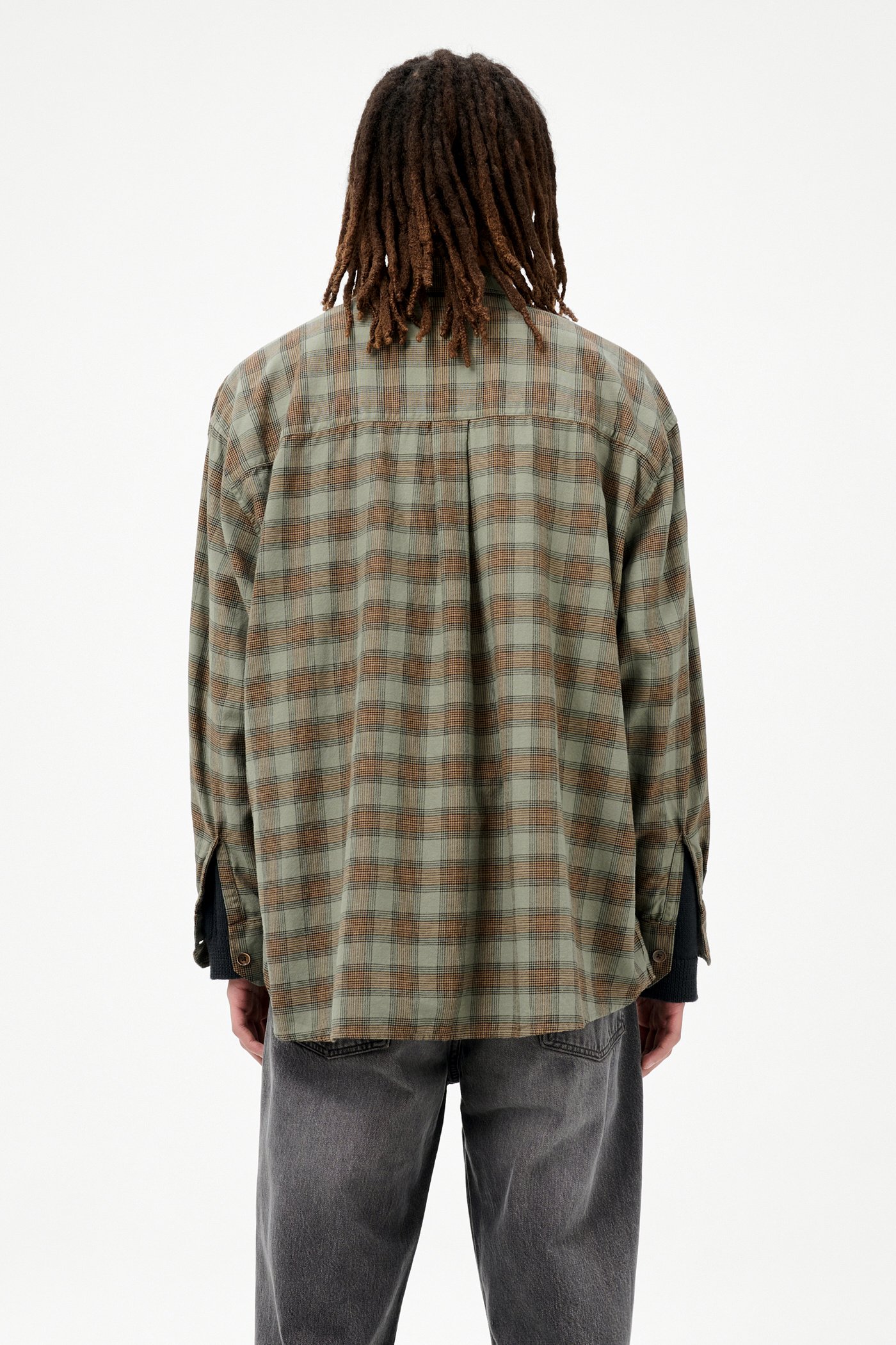 BORROWED SHIRT 5