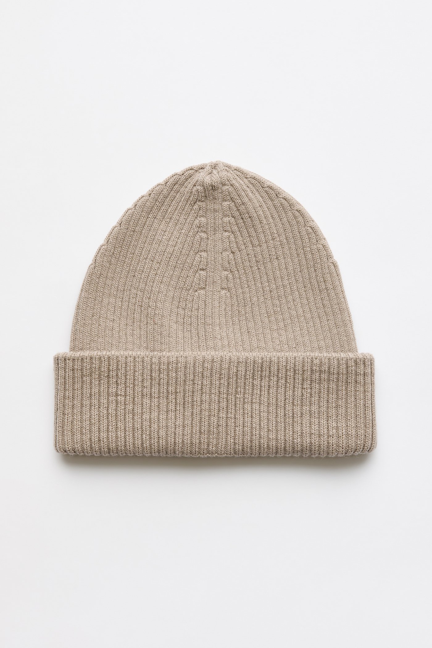 KNIT HAT 1