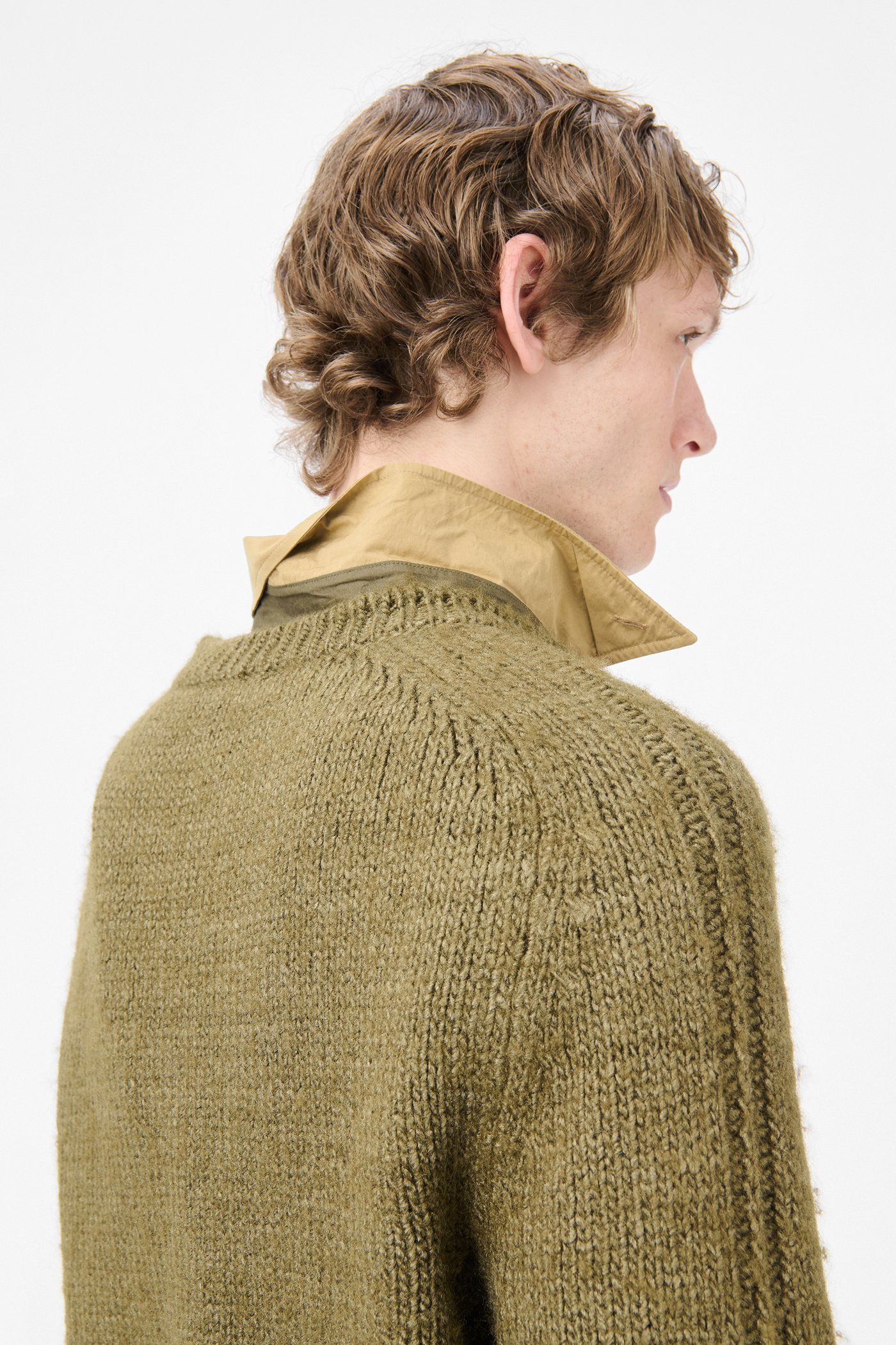 TRUE ROUNDNECK 5