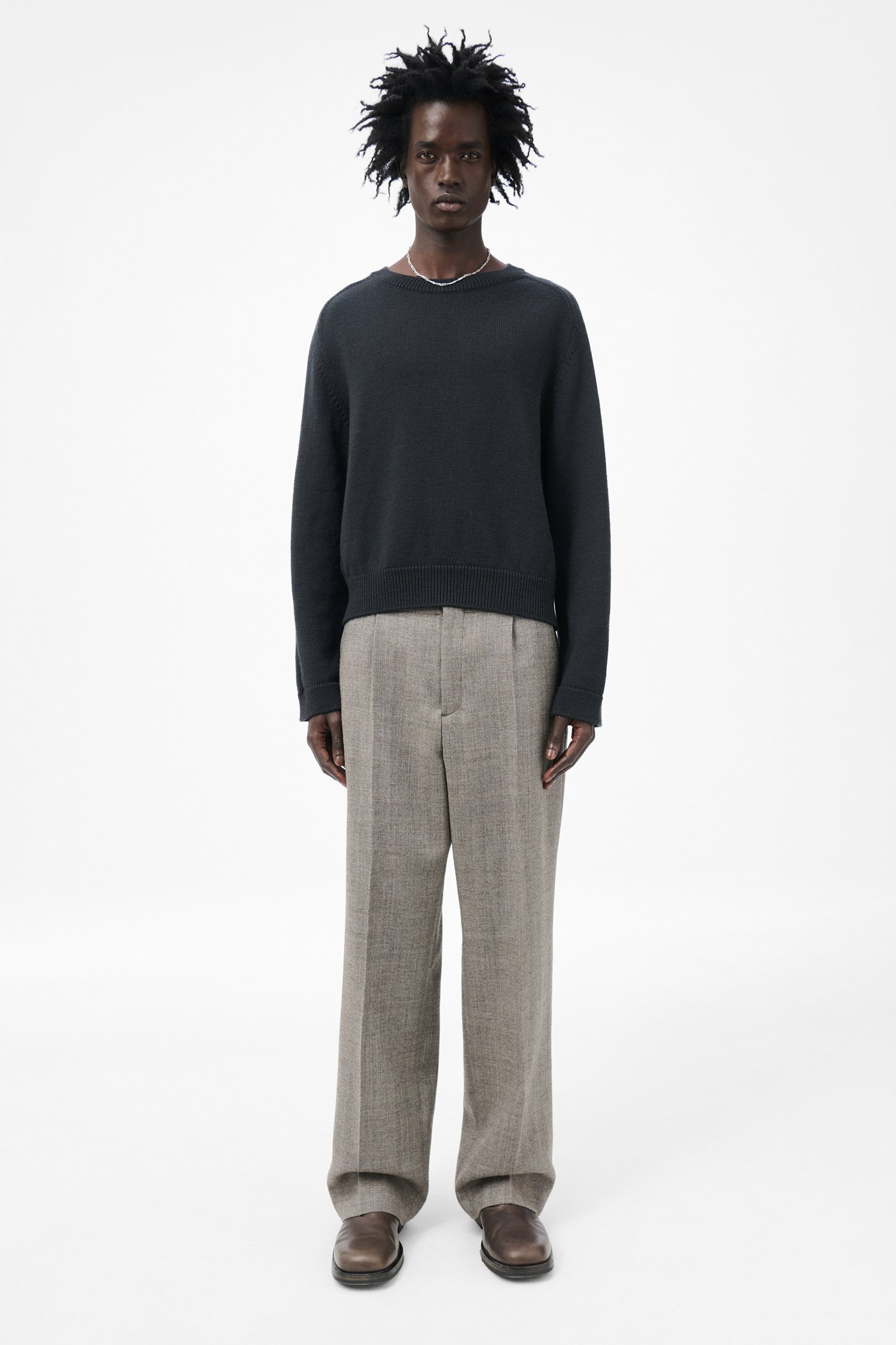 TRUE ROUNDNECK 1