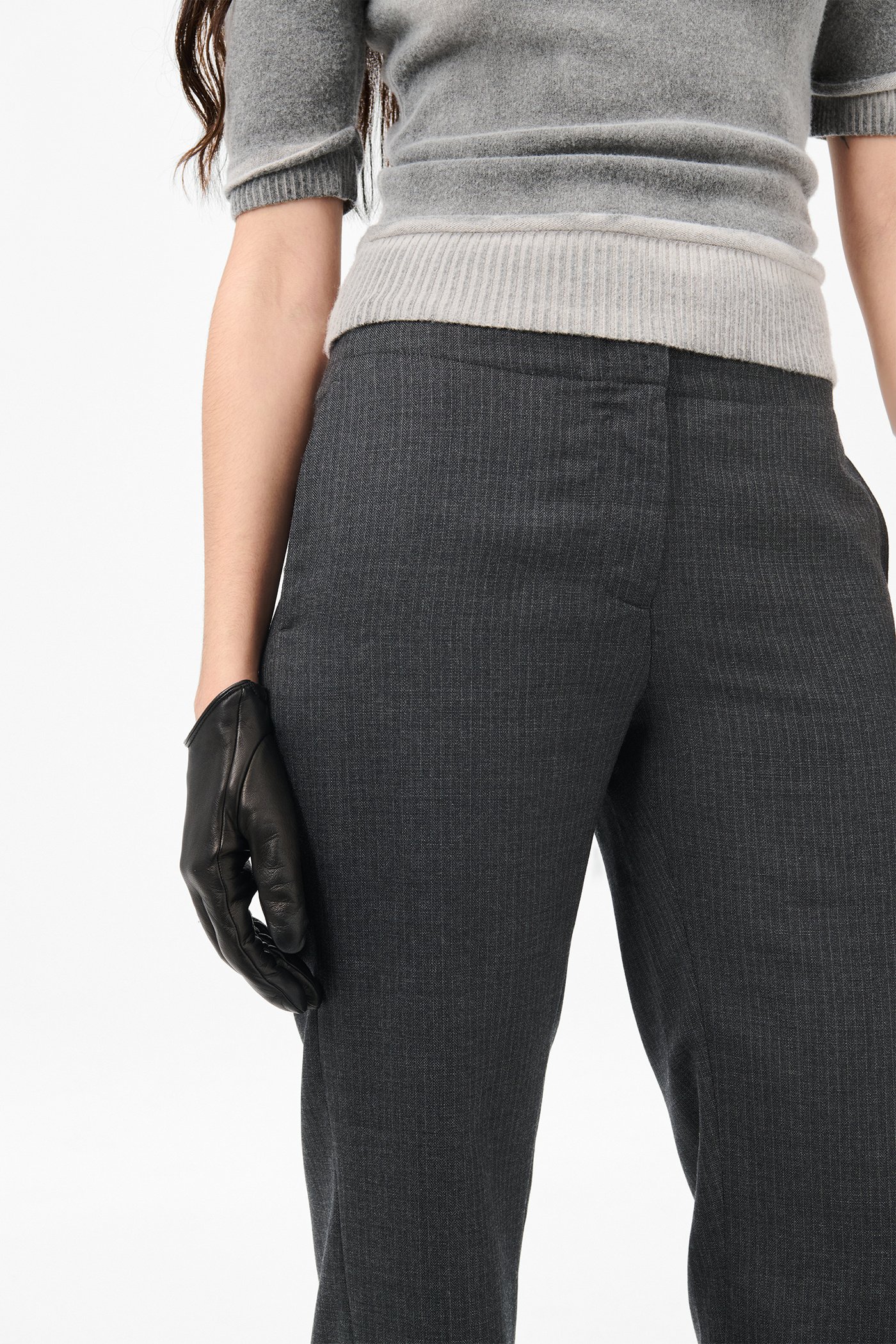 POISE TROUSER 3