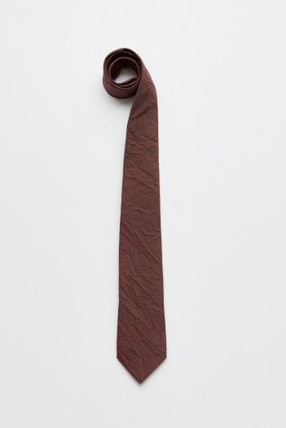 Tie Shining Cherry Crinkle Solaro