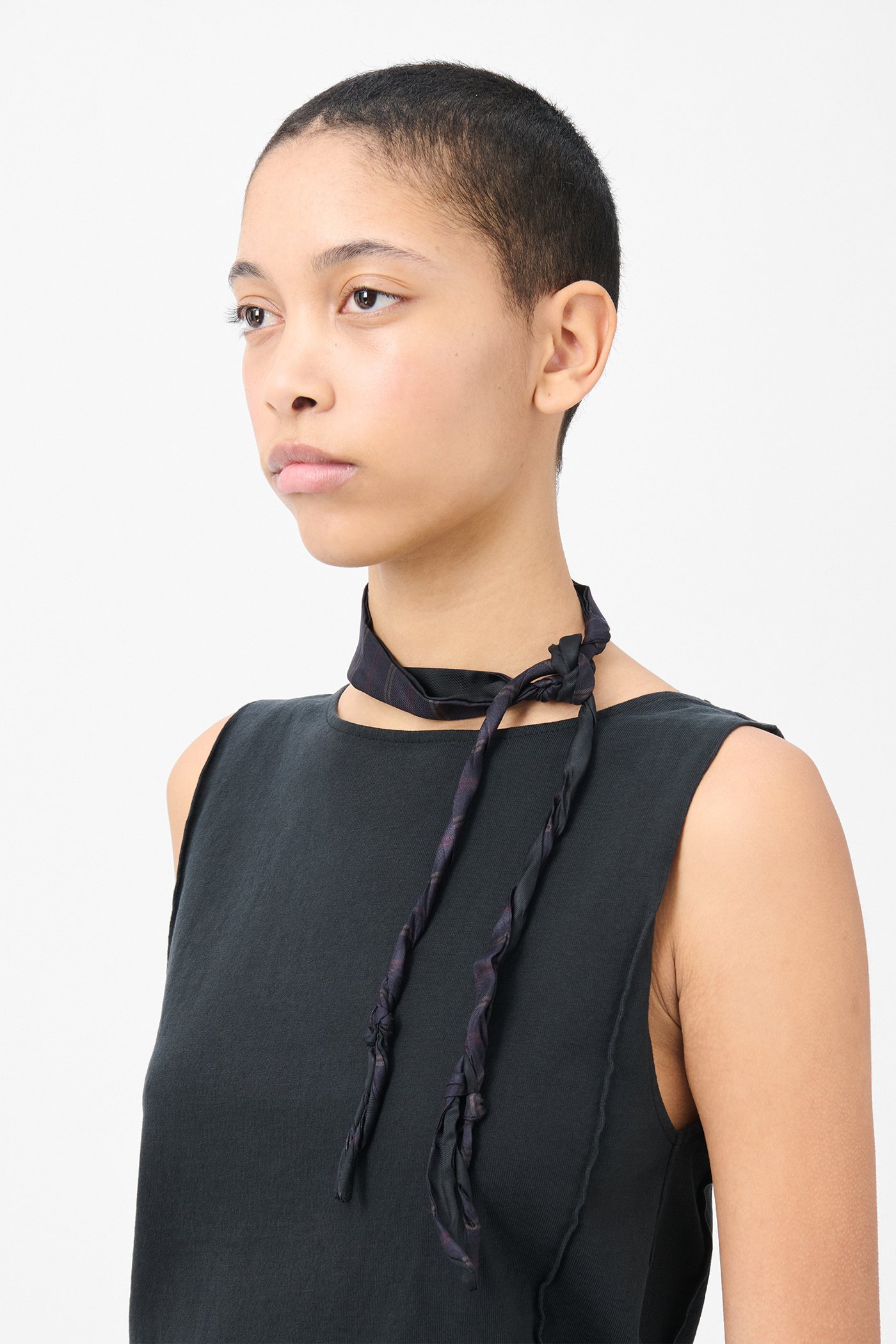TWISTED TIE