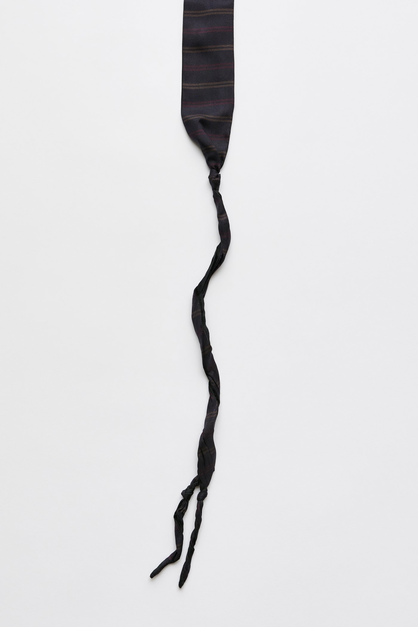 TWISTED TIE 2