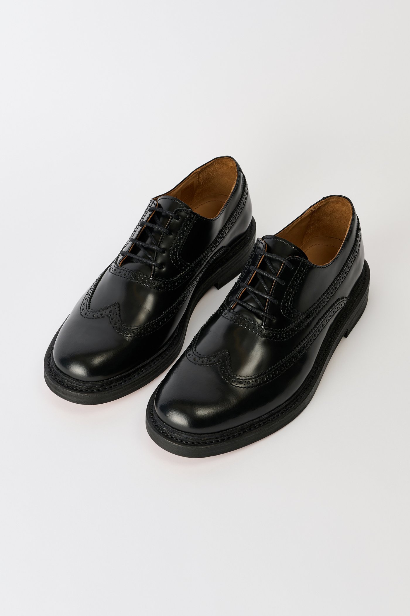 BROGUE PARADE