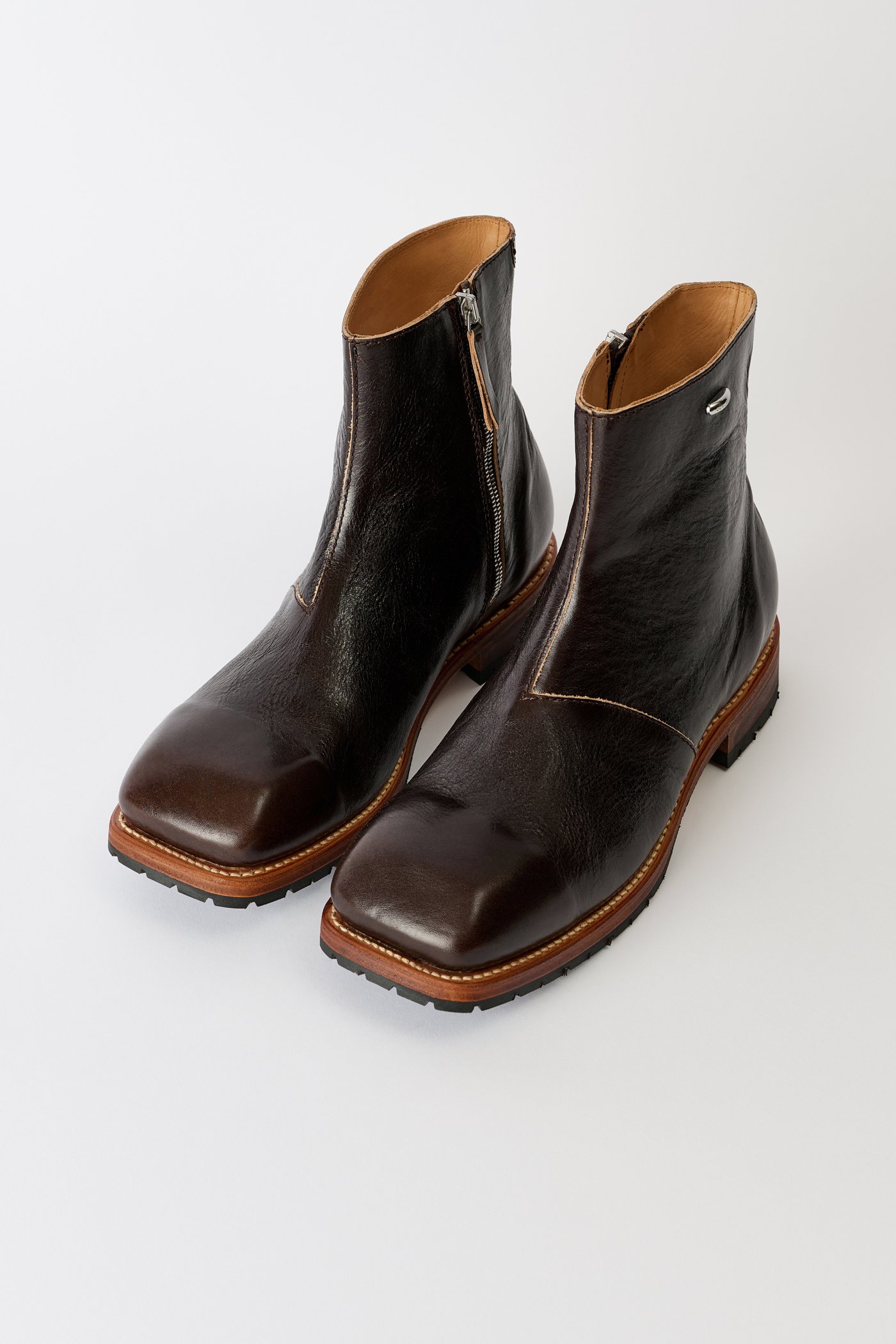 ENGINE BOOT 7