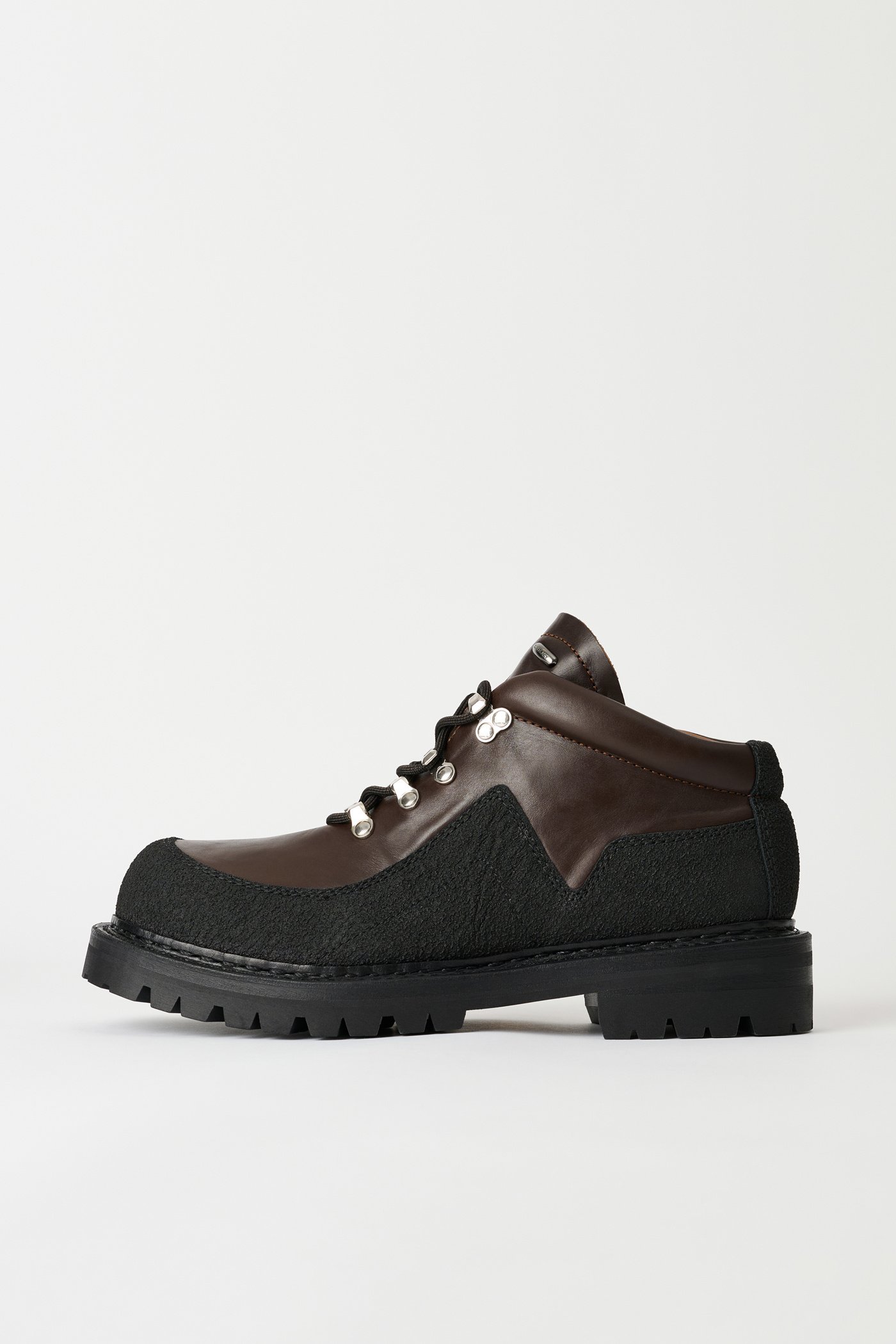 QUEST BOOT 1
