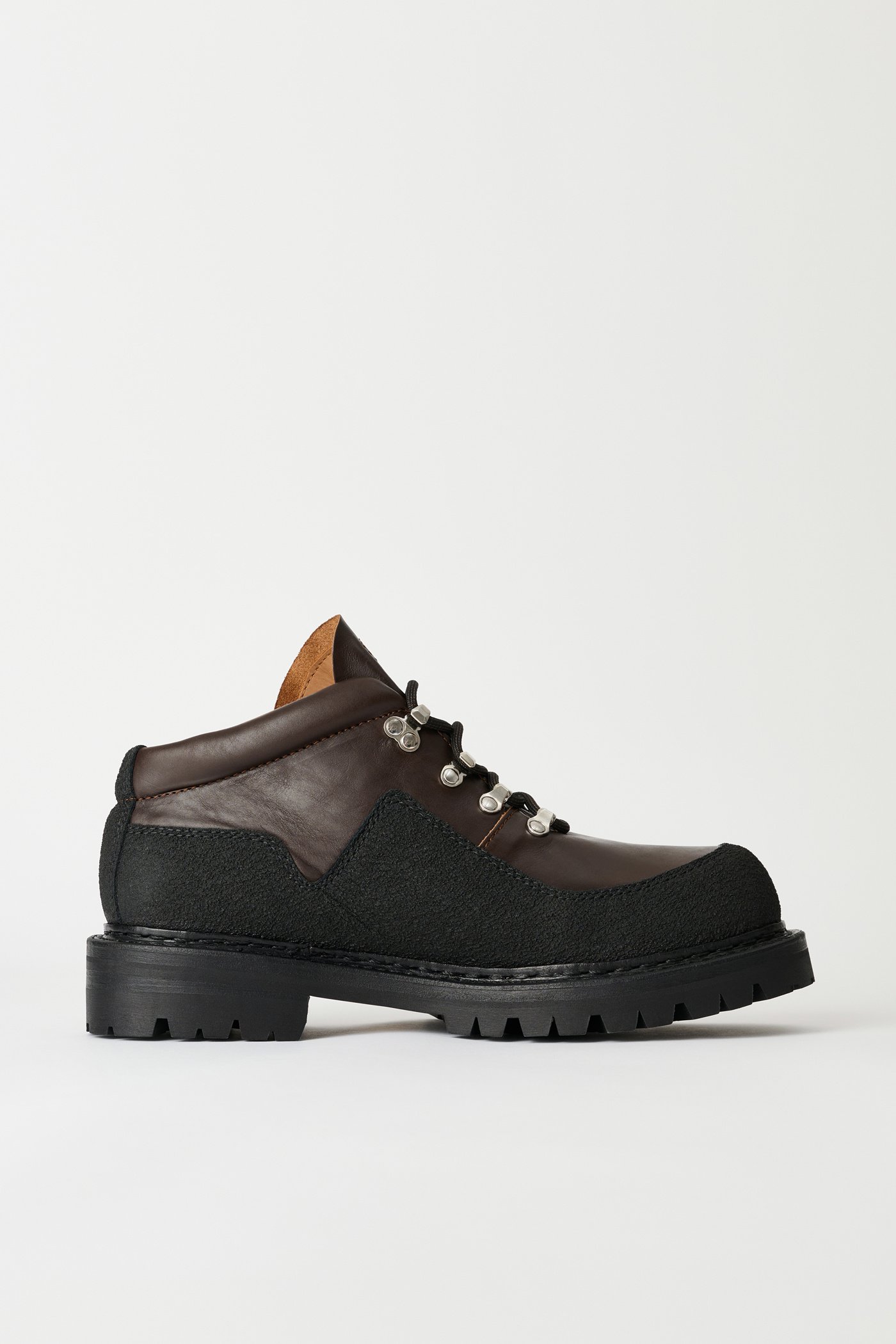 QUEST BOOT 4
