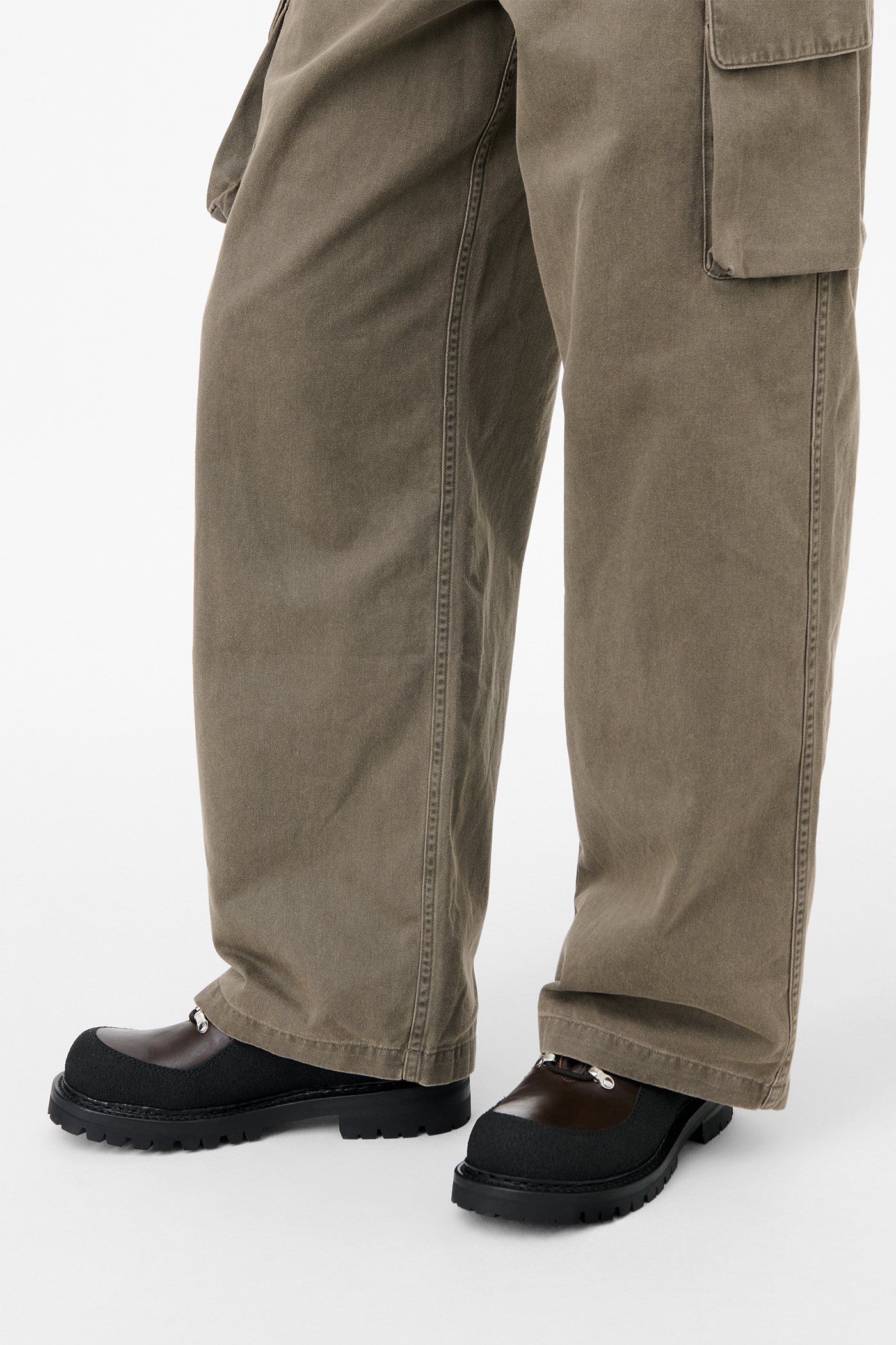 QUEST BOOT 5