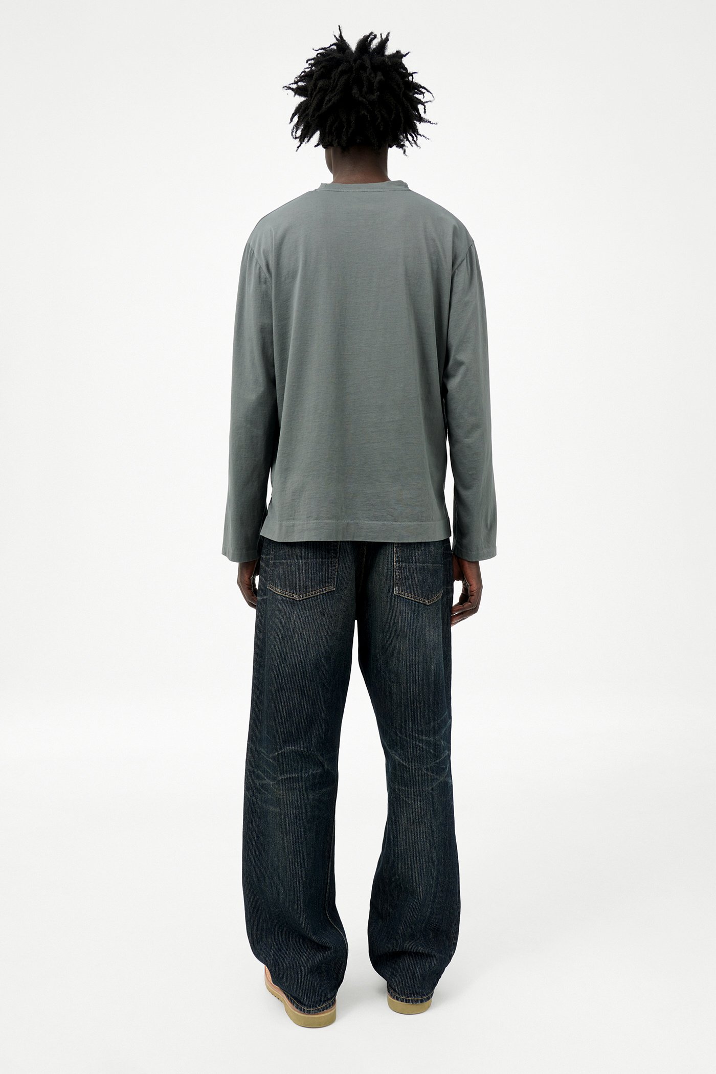 BOX LONGSLEEVE 4