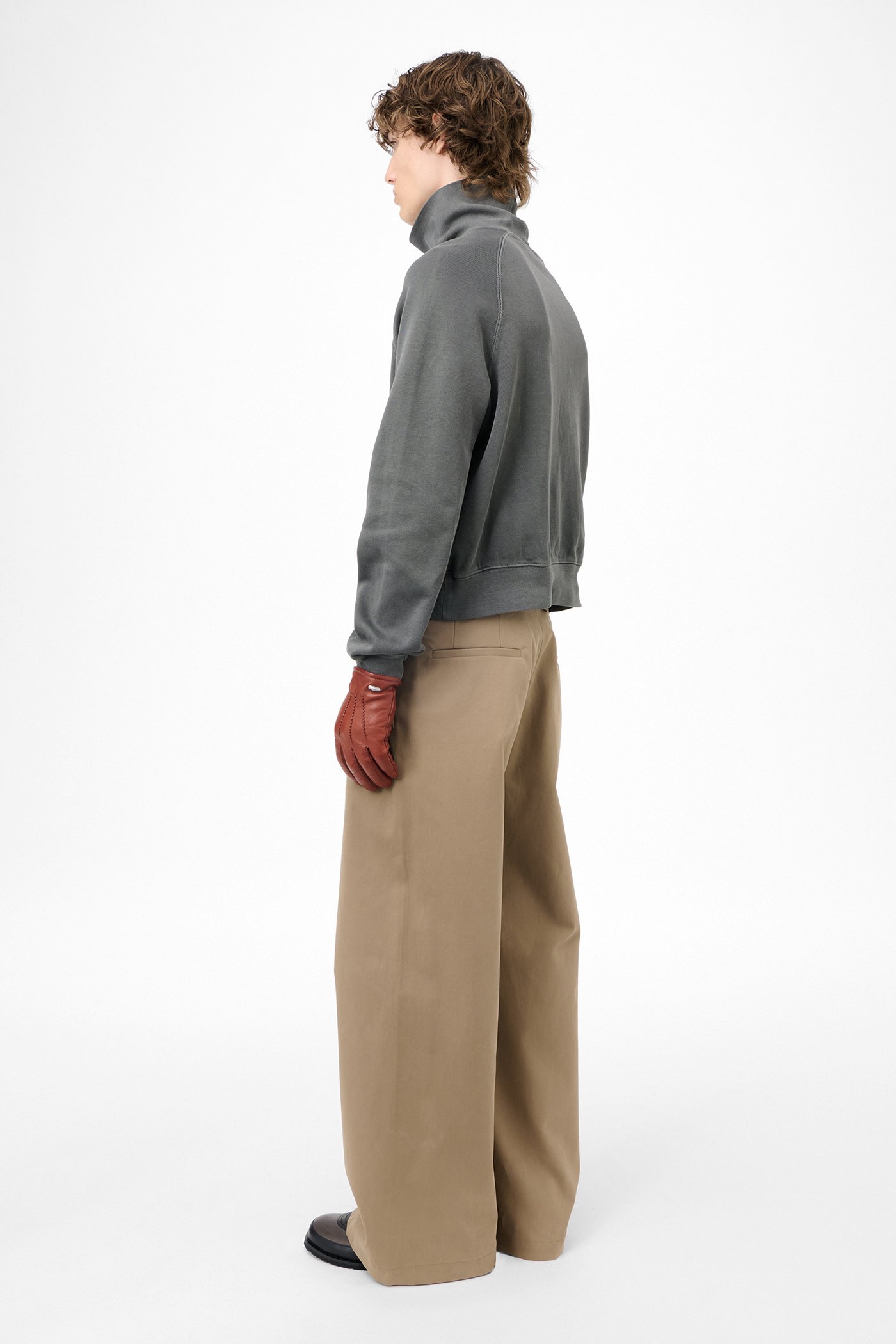 SCHOLAR ROLLNECK 3