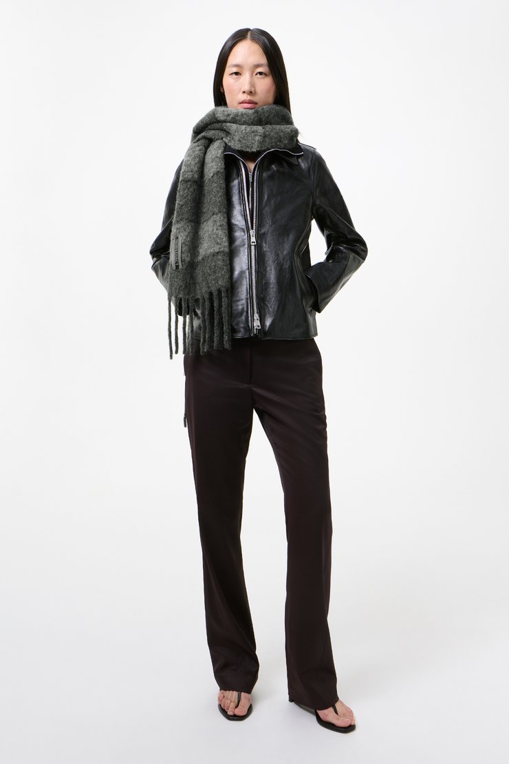 14253_c757c3dadd-a2268es_0328-