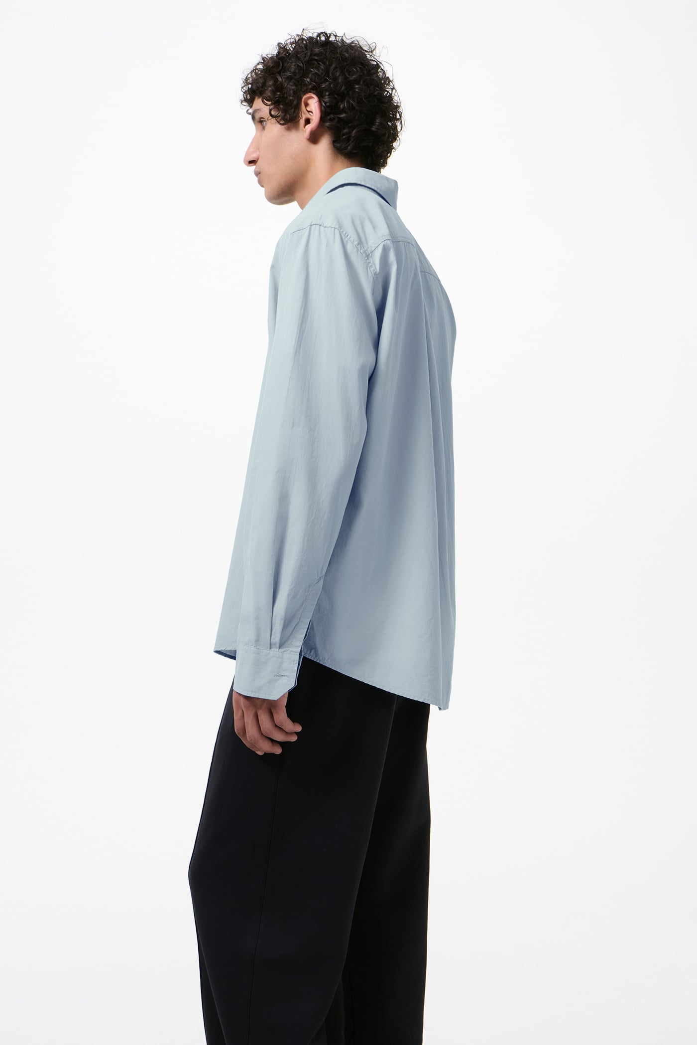 OUR LEGACY beyondシャツ ライトブルー 48 Our Legacy - Beyond Shirt Powder Blue Liquid Poplin
