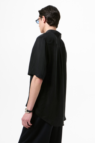 OUR LEGACY 黒 ポロシャツ 半袖 Our Legacy - Beyond Shirt Shortsleeve Char Black Dustveil Cupro