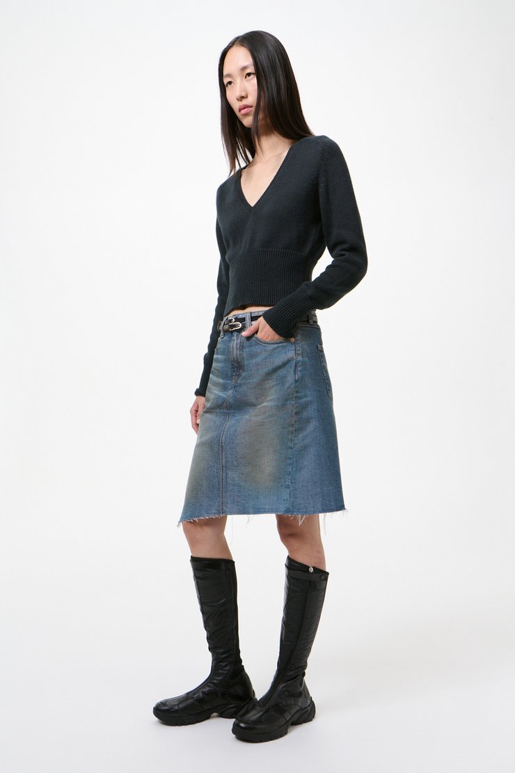 Our Legacy - Sharp V-Neck Black Cloud Cotton