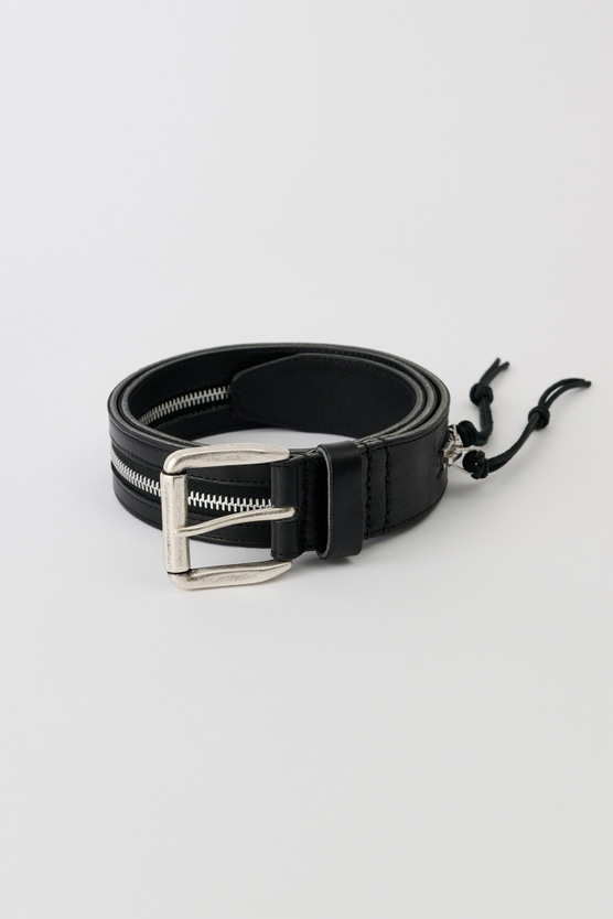 Our Legacy - Zipped Belt Malleable Black Bull Hide Our Legacy - Zipped Belt Malleable Black Bull Hide