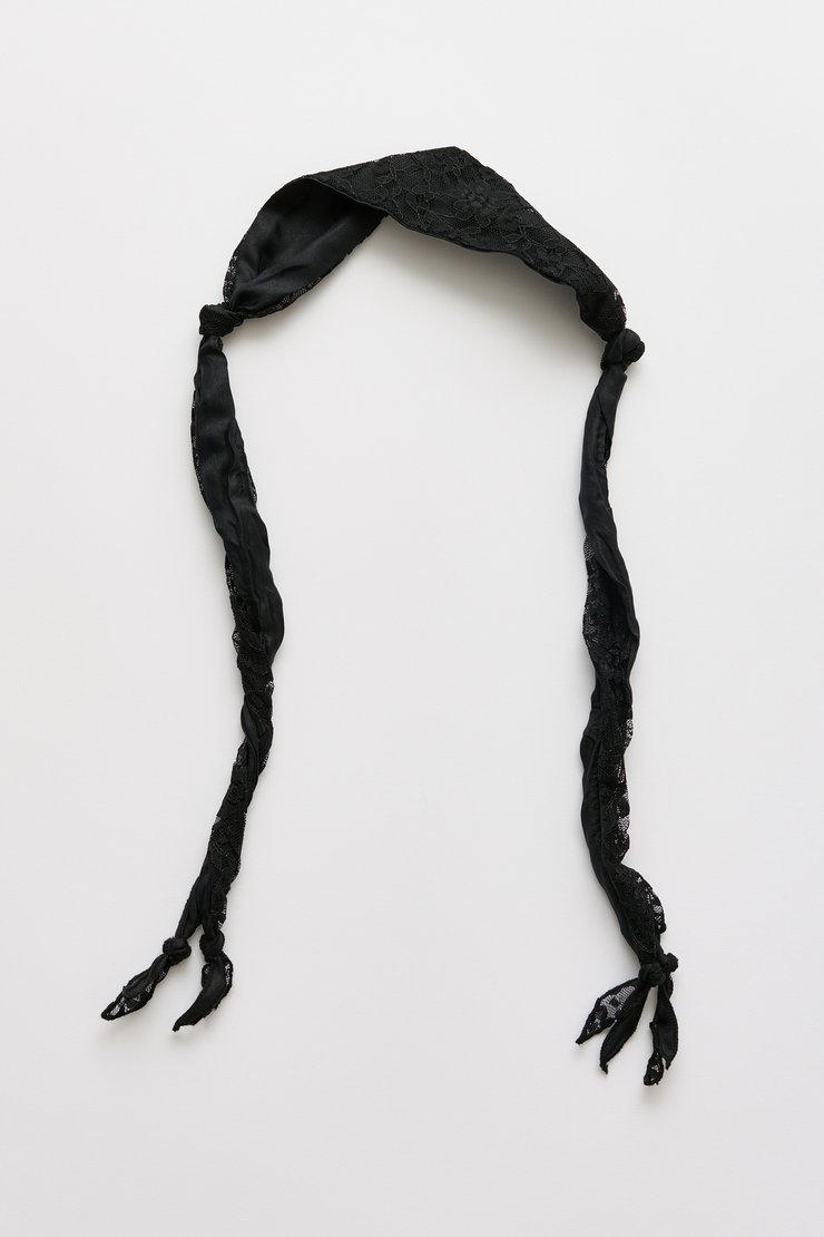 TWISTED TIE - Onyx Bloom Fleura Lace