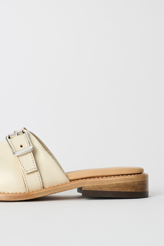 靴 41 our legacy GINZA SANDAL Our Legacy - Ginza Sandal Deep Ecru Leather