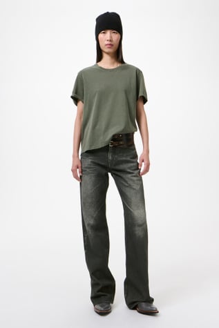 Classic T-Shirt Worn Olive Legacy Jersey