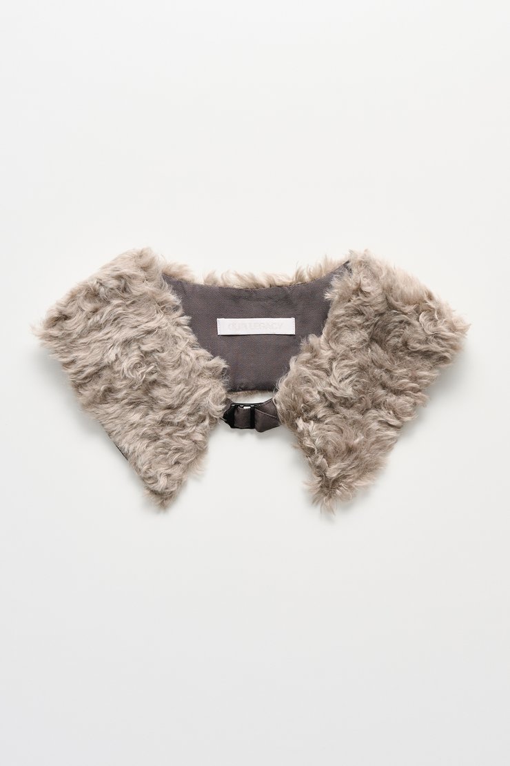 Jagged Collar Fuzzy Fur Grey
