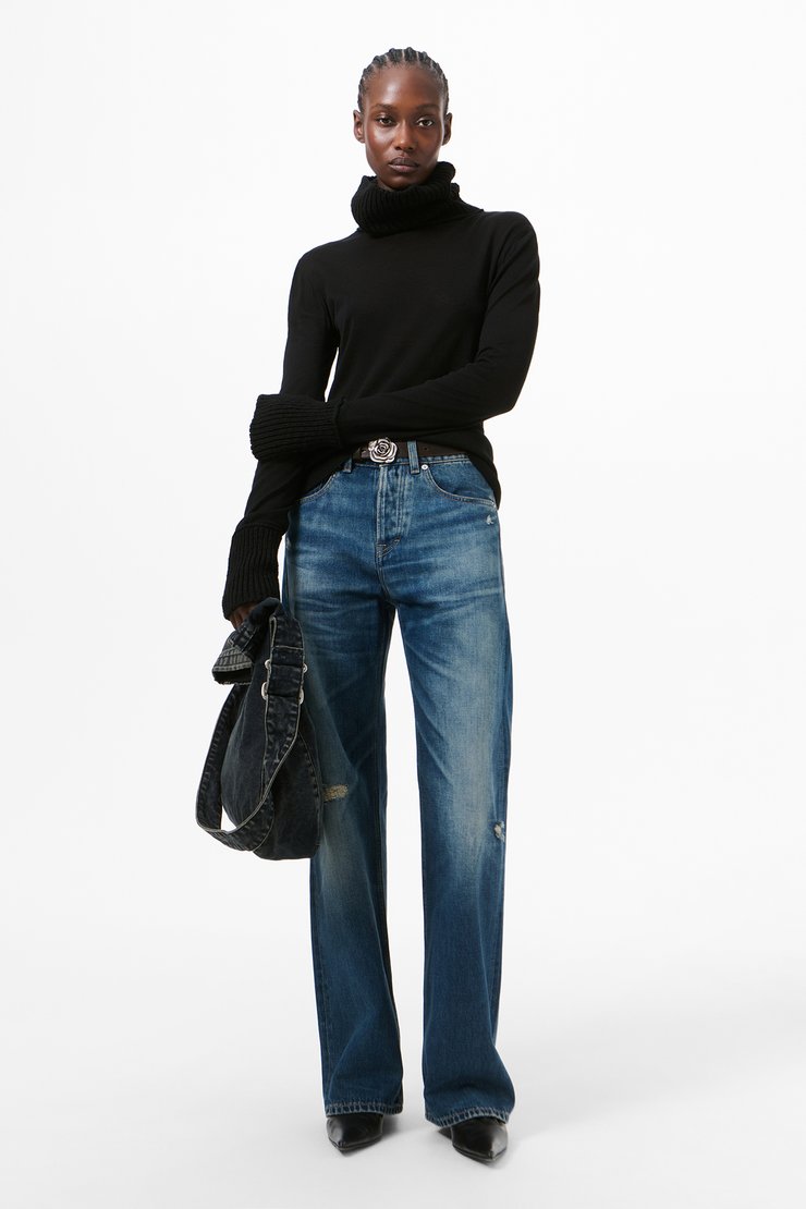 Inverse Turtleneck Black Superfine Merino