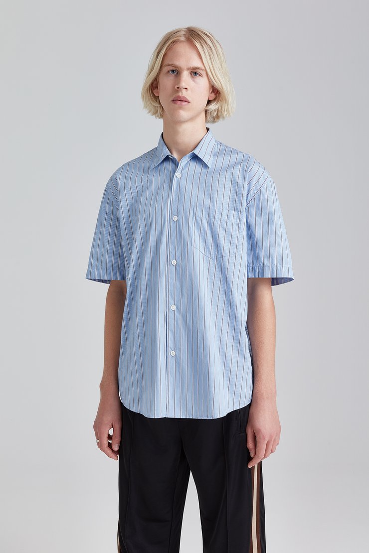 INITIAL SHORT SLEEVE SHIRT