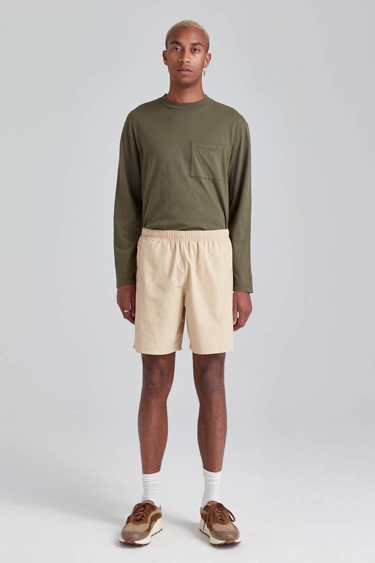DRAPE TRUNKS