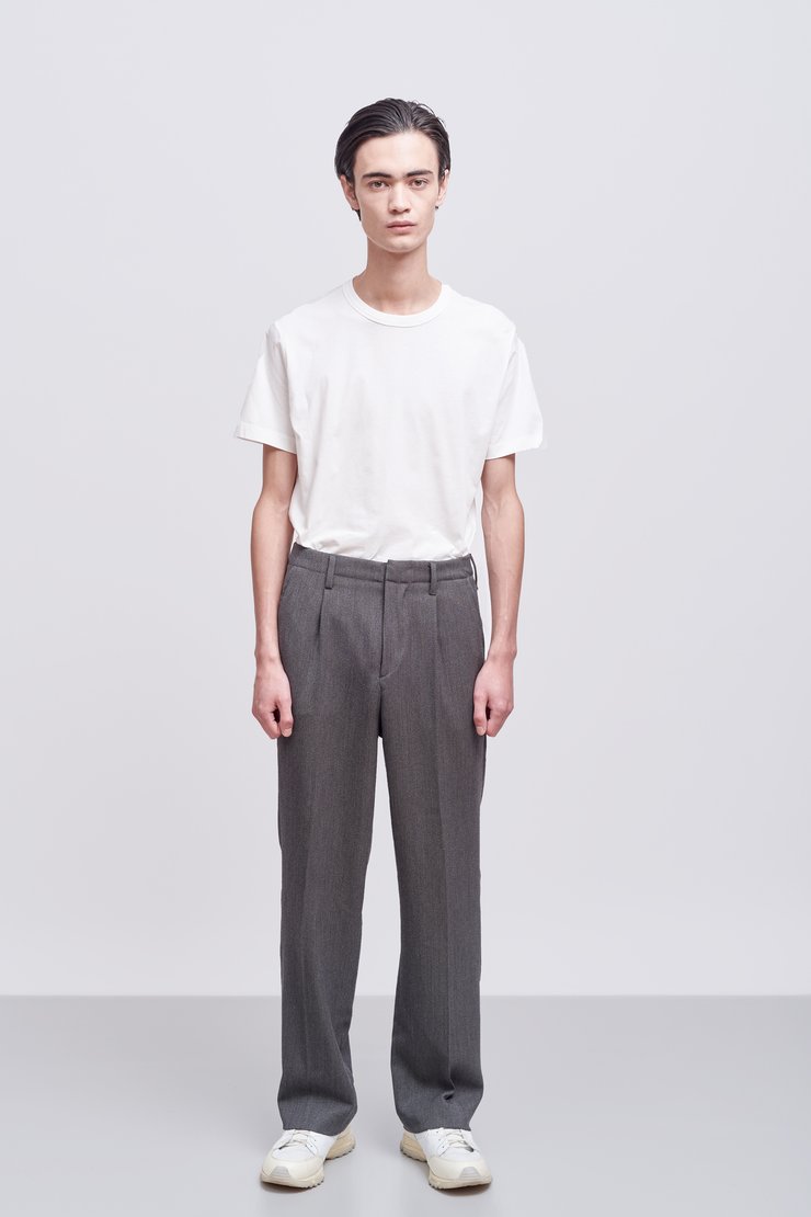 PLEATED TROUSER