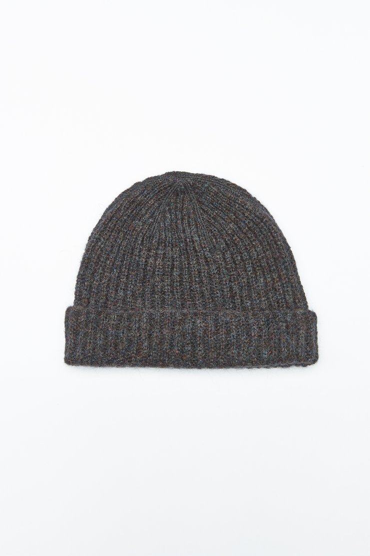 KNITTED HAT