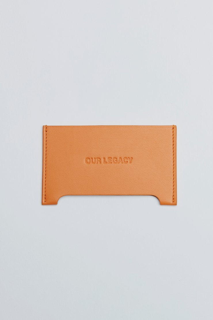 DISTORTION CARD HOLDER