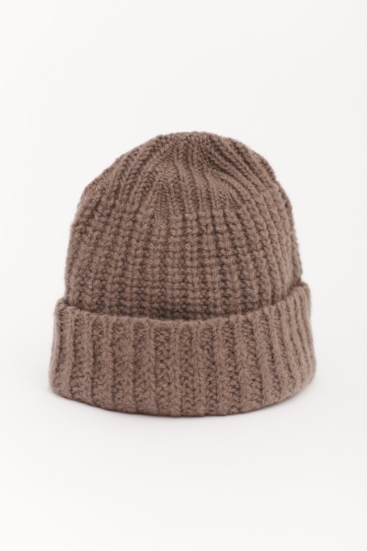 KNITTED HAT