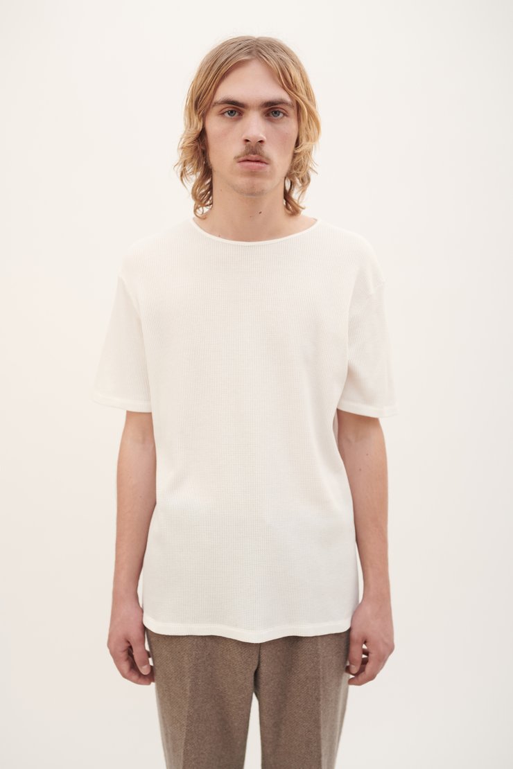 FINE U-NECK T-SHIRT