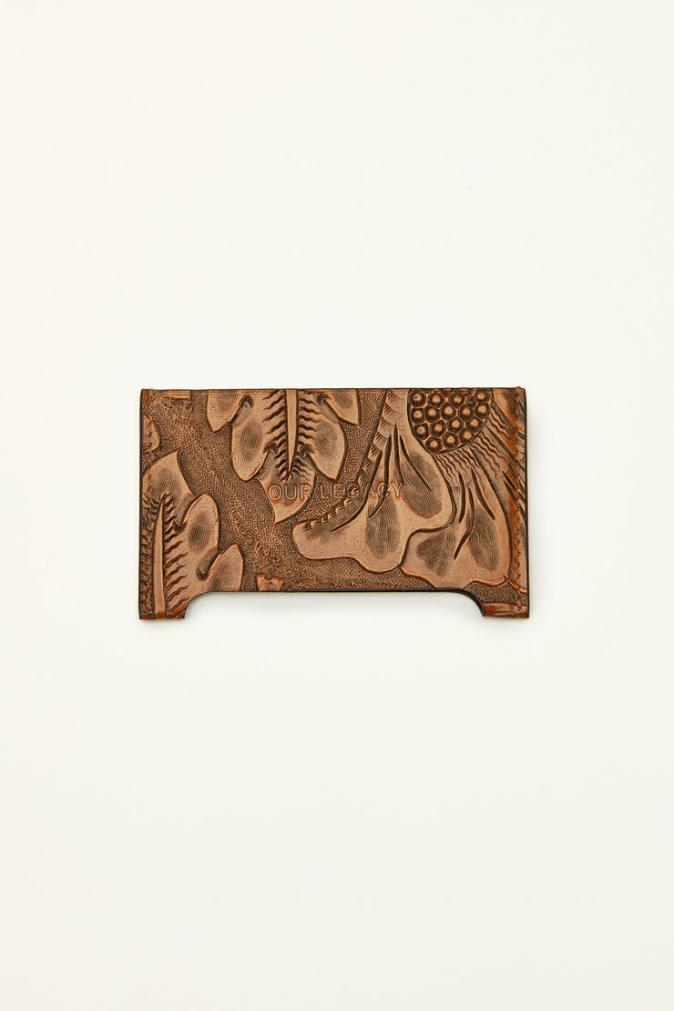 DISTORTION CARD HOLDER