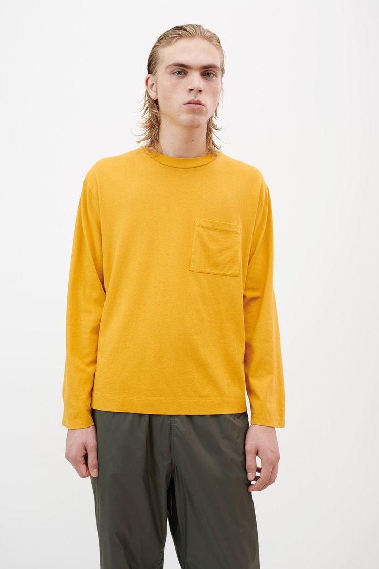 BOX LONGSLEEVE