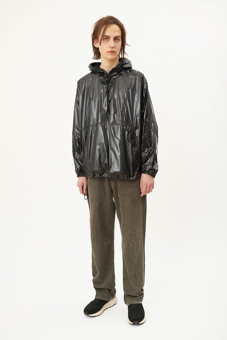 CONSTRUCTED FESTIVAL PARKA