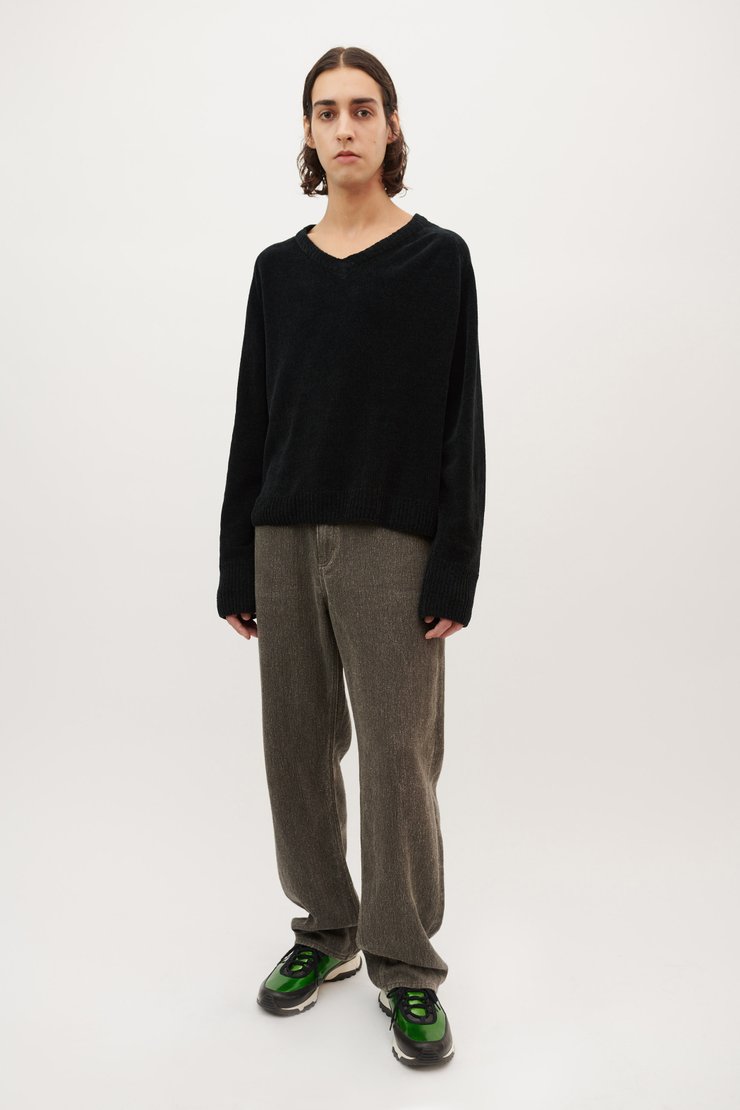 V-NECK RAGLAN